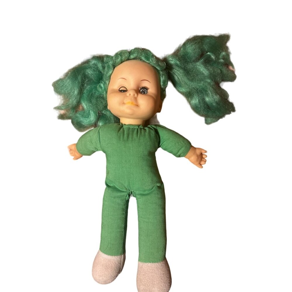 Vintage Uneeda Doll 1978 With Green Hair & Matching cloth‎ body